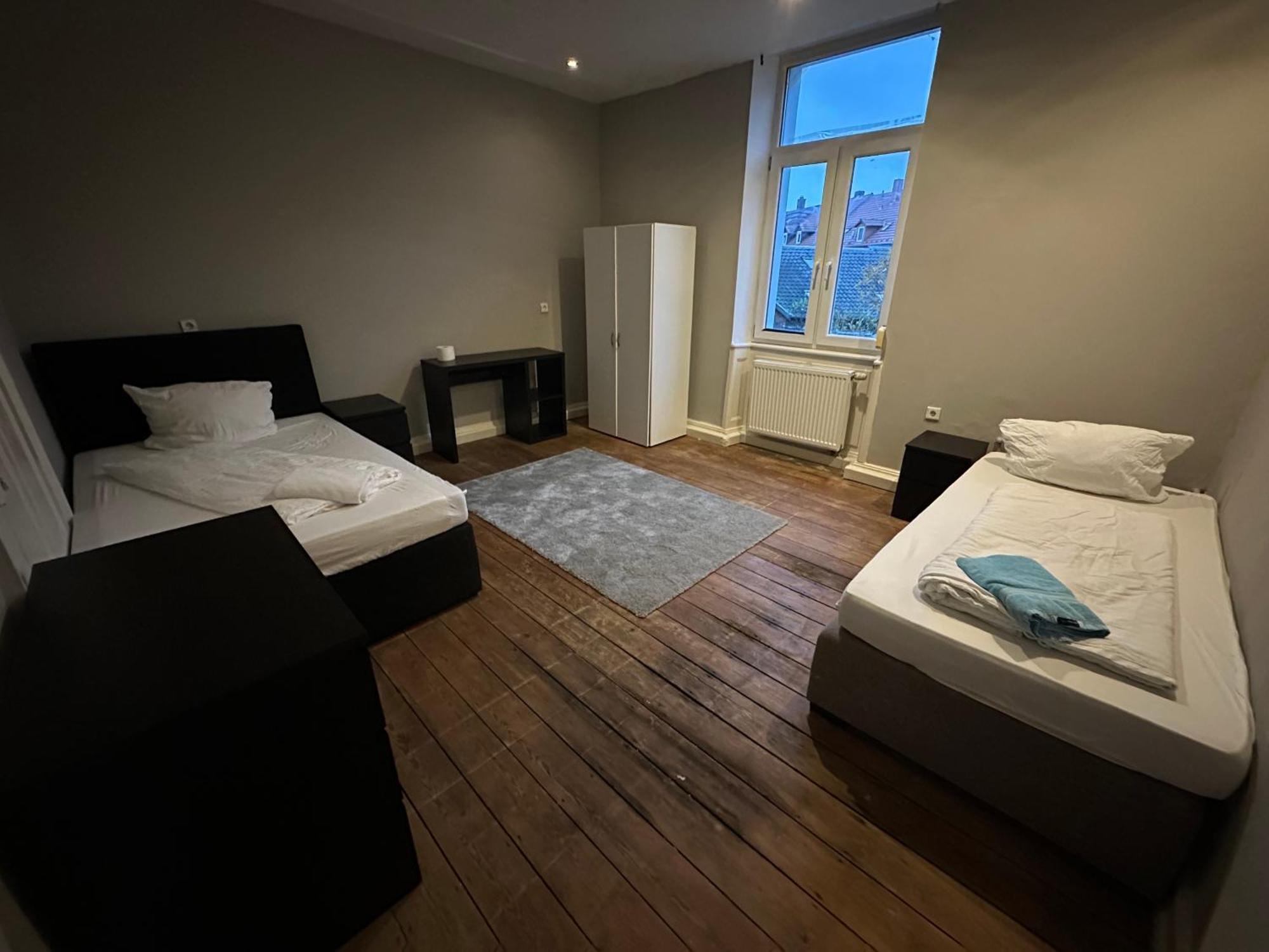Zimmer In Kaiserslautern Chambre photo