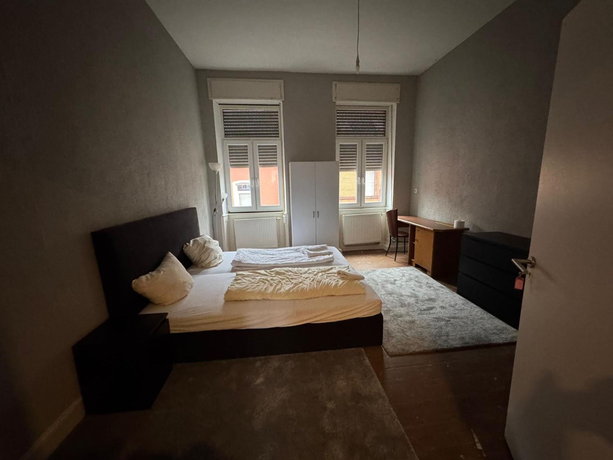 Zimmer In Kaiserslautern Chambre photo