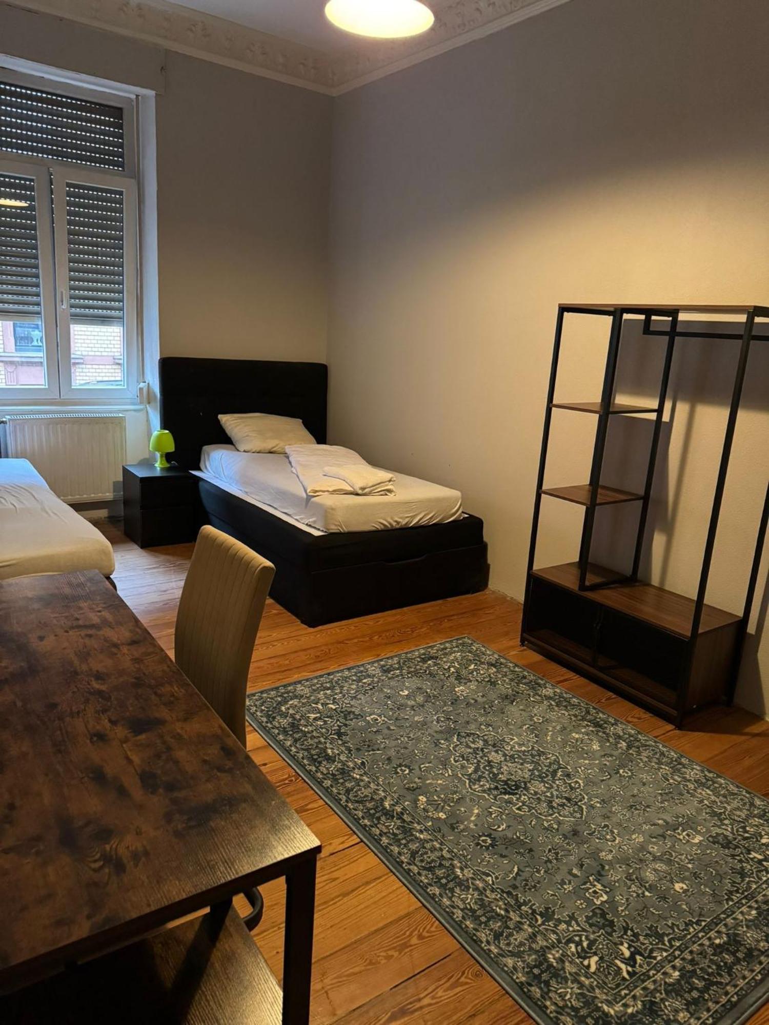 Zimmer In Kaiserslautern Chambre photo