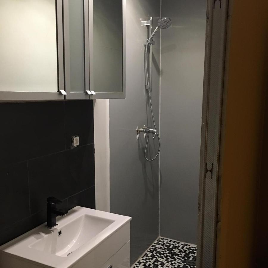 Zimmer In Kaiserslautern Extérieur photo